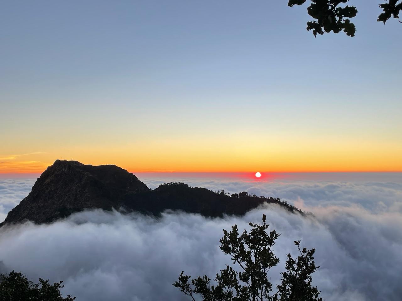 beautiful-mount-mahabharat-bethanchok