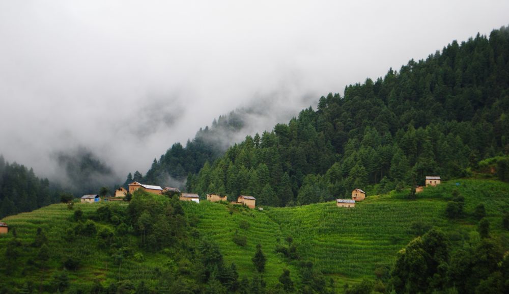 monsoon-view-of-mount-mahabharat-bethanchok